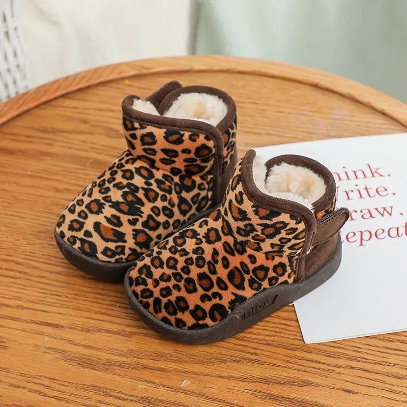 Children''s shoes winter cotton-padded shoes baby toddler shoes soft bottom snow shoes thickened children''s cotton-padded shoes Velcro mid-top snow boots - Image 4