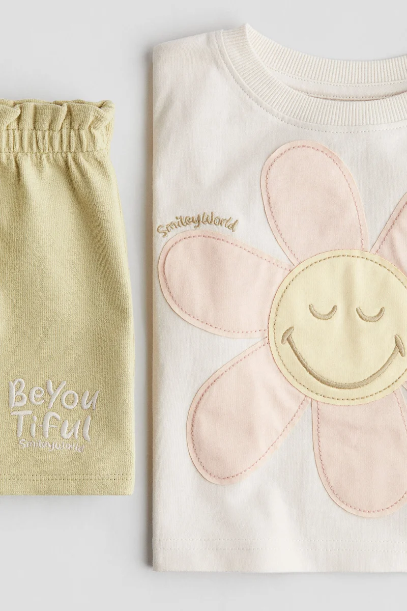 اتش اند ام طقم من تي-شيرت وشورت - قطعتين