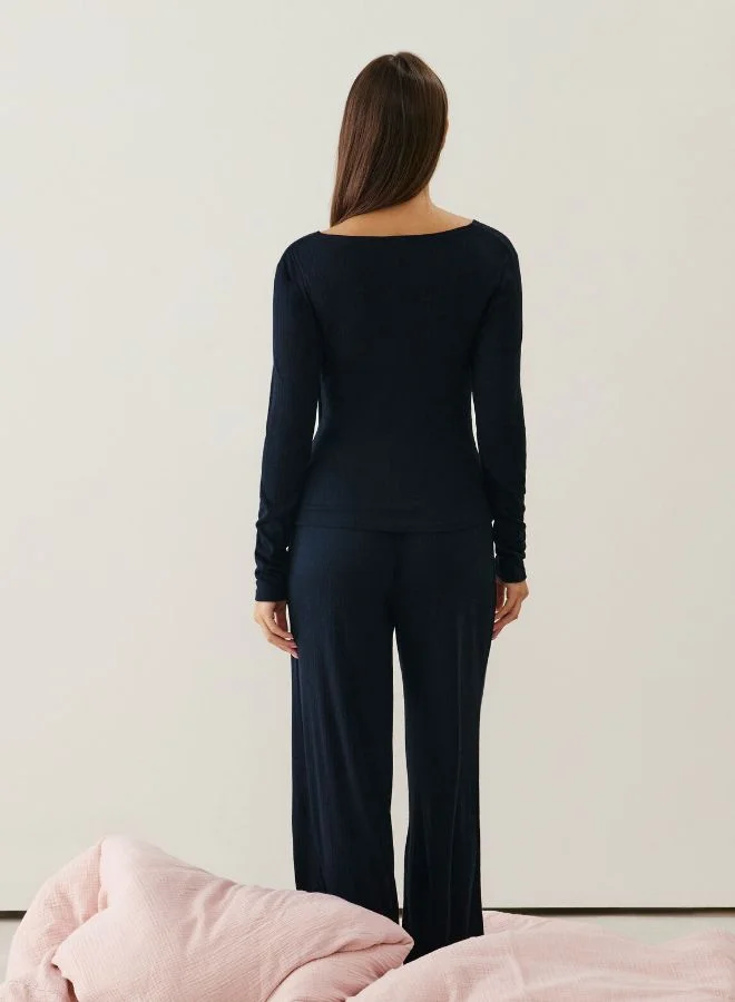 انديز بنطلون بوينتيل