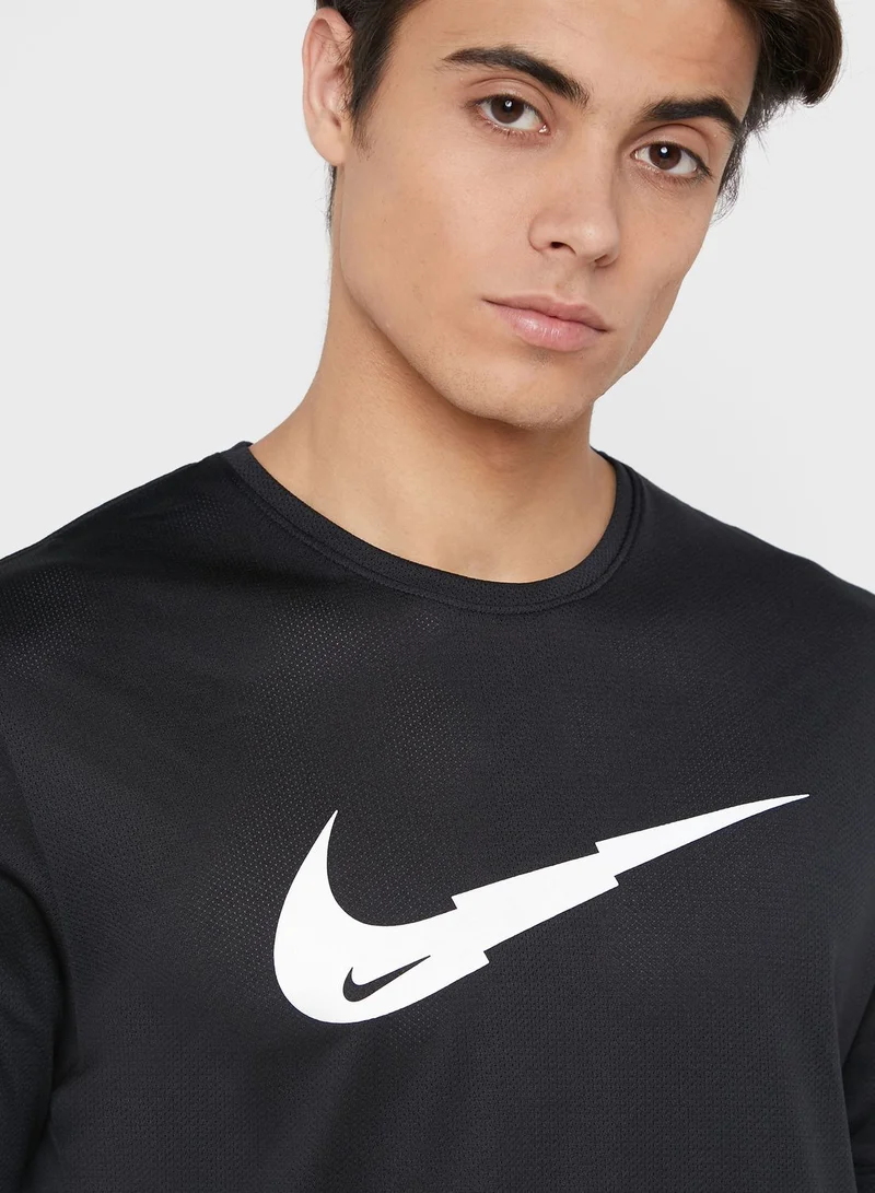 Nike Breathe Run T-Shirt