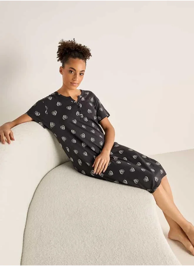 FAV Printed Sleepshirt with Round Neck and Short Sleeves