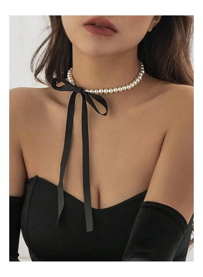 VEILLE Pearl Detailed Bowknot Adjustable Choker Necklace – Elegant & Feminine Design – Trendy Women's Necklace.