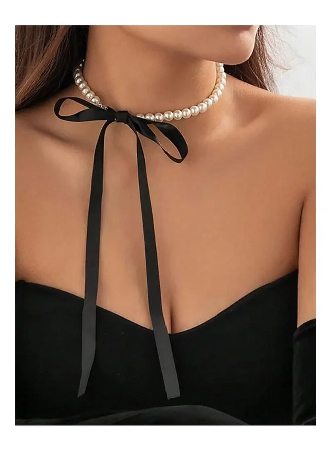 VEILLE Pearl Detailed Bowknot Adjustable Choker Necklace – Elegant & Feminine Design – Trendy Women's Necklace.