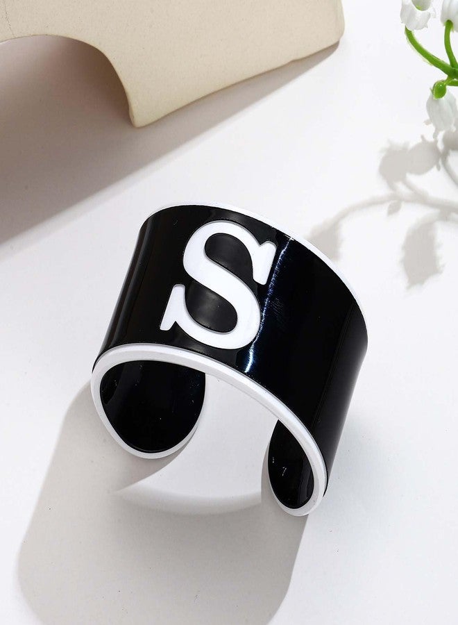 ليلي آند وايت سوار ليلي آند وايت من الراتنج بتصميم حرفي للنساء، أساور مفتوحة عصرية، أساور أكريليك أنيقة، هدية مجوهرات صغيرة - Image 4