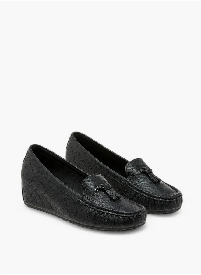 لو كونفورت Monogram Embossed Moccasins with Wedge Heels