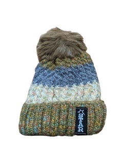 The winter ice cap is made of durable, high-quality wool threads