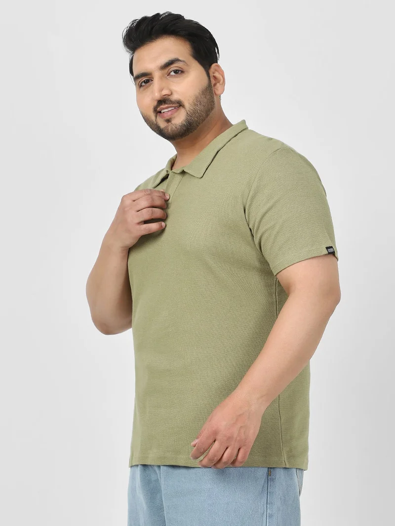 Urbano Fashion  Urbano Plus Men's Matcha Green Textured Regular Fit Half Sleeve Cotton Polo T-Shirt  | Best Price UAE