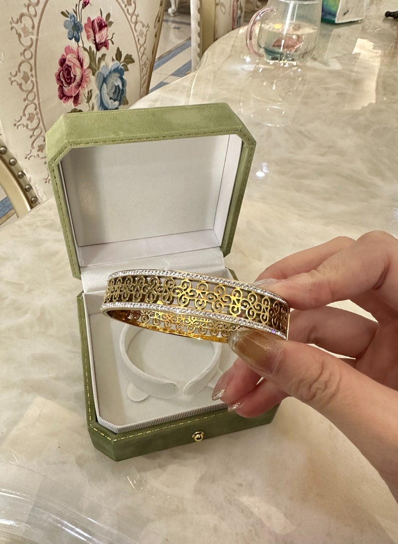 Limited edition vintage bohemian style hollow bracelet - Image 4