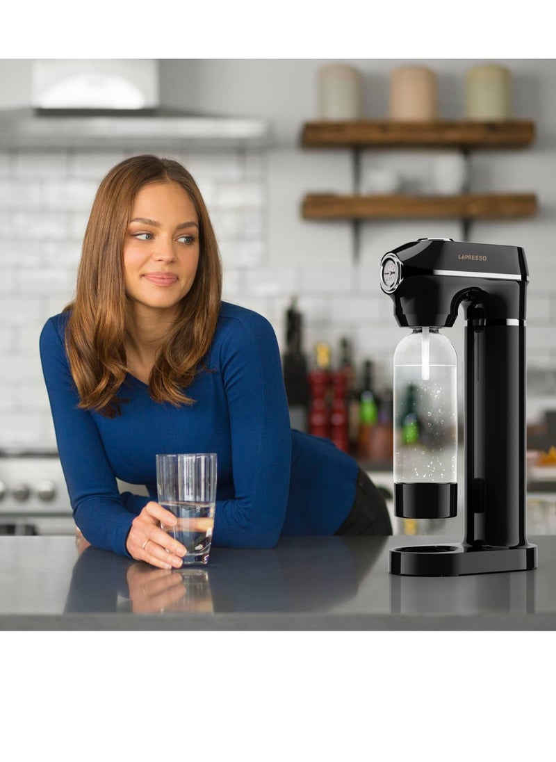 LePRESSO - Sparkling Water Maker 1L with Pressure Meter / Efficient Water Carbonator / Adjustable Fizz Pressure / One-Button Operation - Black - Image 1