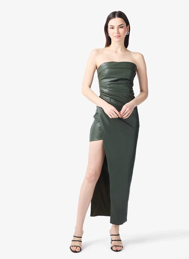 Jaded Rose Effortless Elegance in a Flowy Maxi Dress