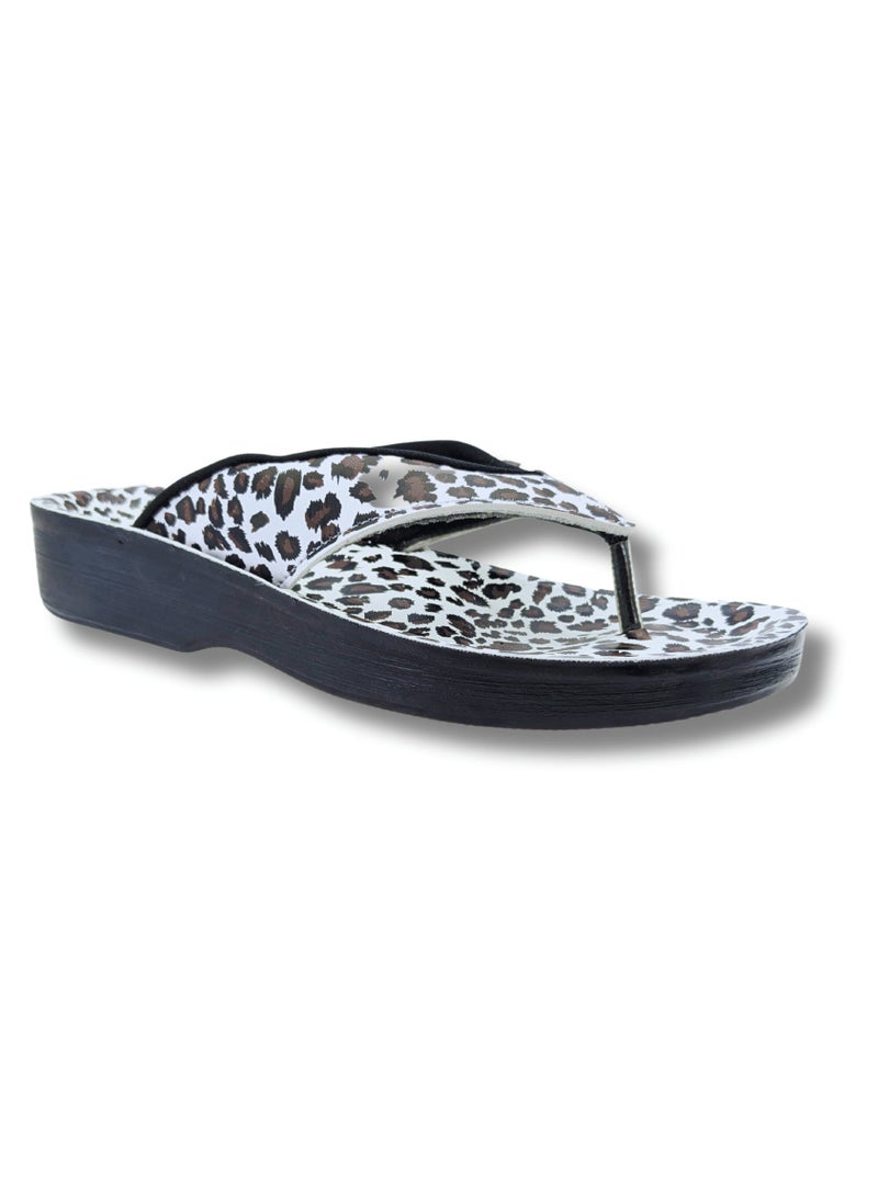 aerosoft Aerosoft Women Slippers A0848 Brown  - Image 1