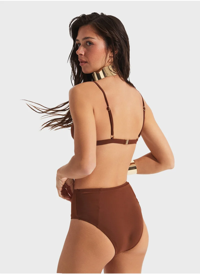 جون Plunge Neck High Leg Bikinis