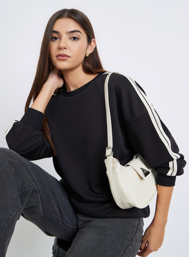 ستايلي سويت شيرت طويل واسع بتفاصيل شريطية - Image 1