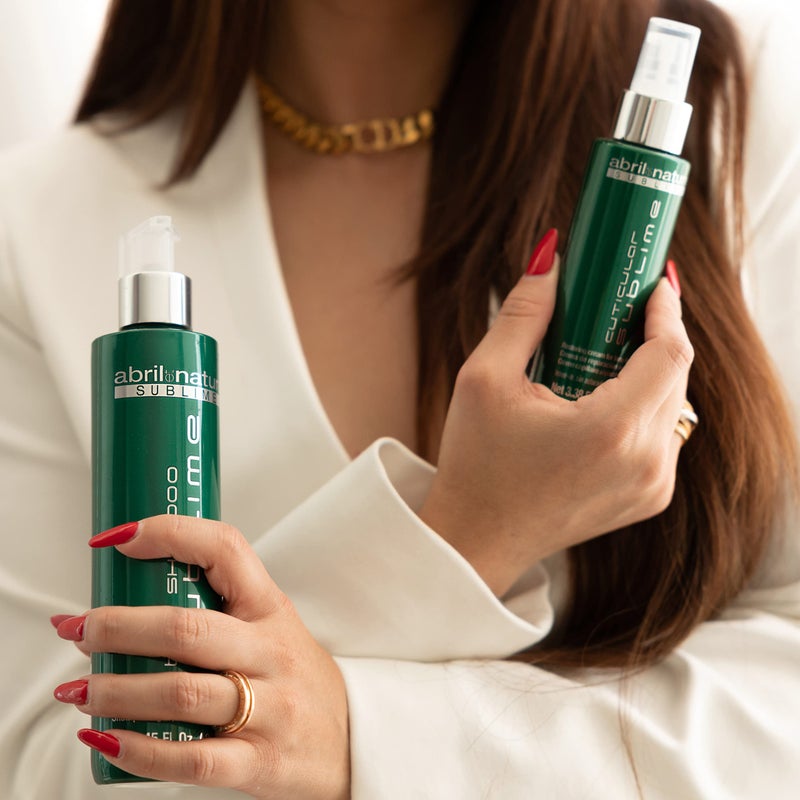 abril et nature - Sublime - Hydrating Repair Mask - For Damaged, Thick, and/or Porous or Afro Hair - Hyaluronic Acid - Softens and Repairs - Professional Hair Mask - 1000 ml - Image 2