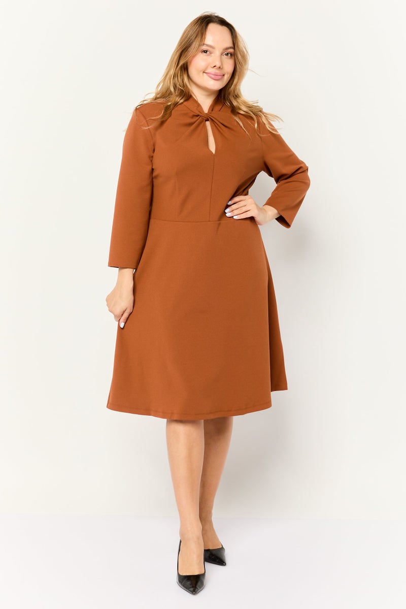 Donna Morgan Women Solid Twist Neck Midi Dress, Rust Brown - Image 2
