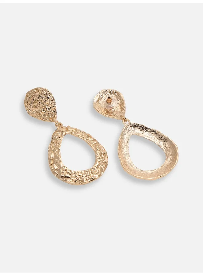 سوهي حلق مصمم للحفلات مطلي بالذهب