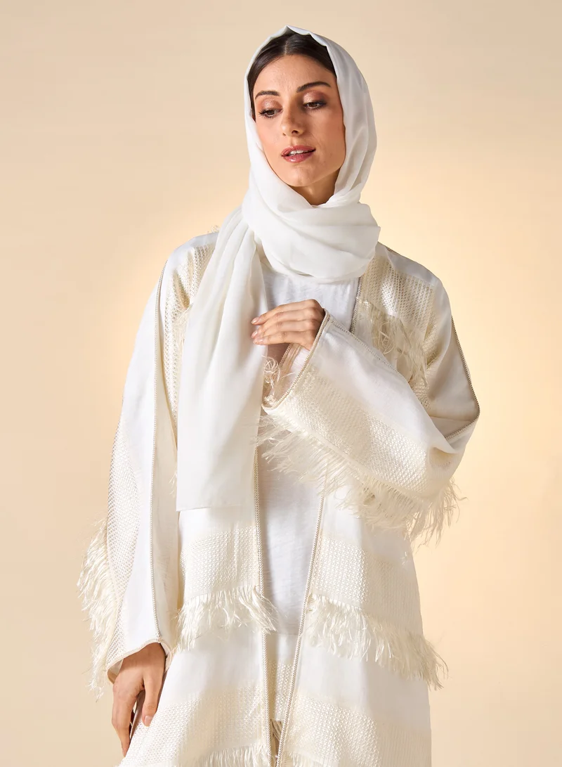 هدية المدينة  HM - طقم عباية عاجي مع هامش مكون من 4 قطع