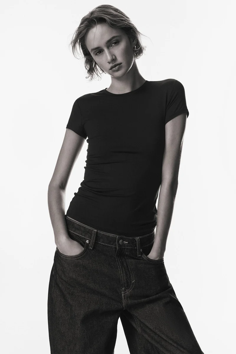 H&M Fitted microfibre T-shirt