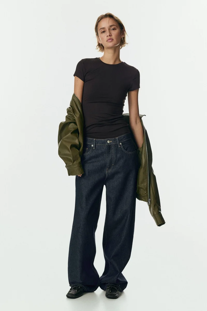 H&M Fitted microfibre T-shirt