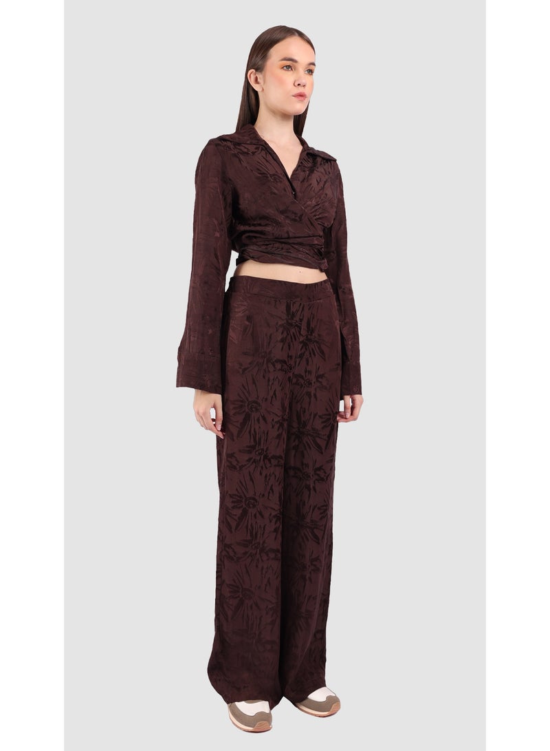 KYVELi Women’s Two-Piece Printed Set – Wrap-Style Long Sleeve Top & Wide-Leg Pants – Brown - Image 3