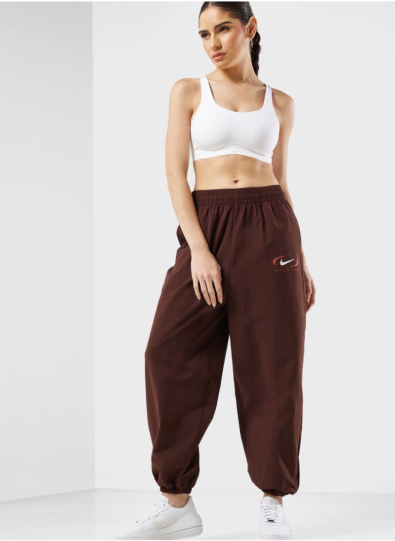 Nike - Trend Joggers - Image 1