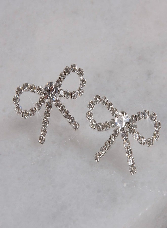 هامبل شيك نيويورك أقراط فضية اللون على شكل فيونكة للنساء - أقراط فضية اللون على شكل فيونكة، أقراط عصرية مرصعة بأحجار الراين للنساء، أقراط صغيرة لامعة وأنيقة، مجوهرات جذابة لحفلات التخرج أو العودة إلى الوطن - Image 3