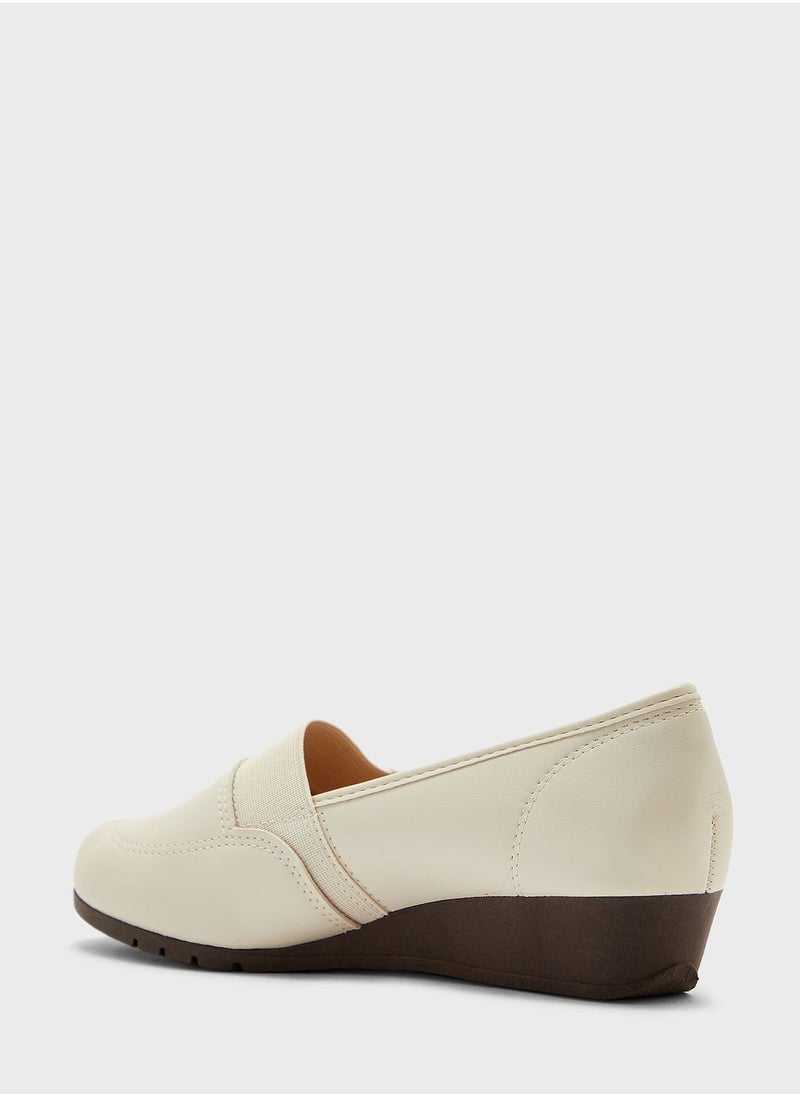 MOLECA - Gracelyn Logo Detailed Espadrilles - Image 1