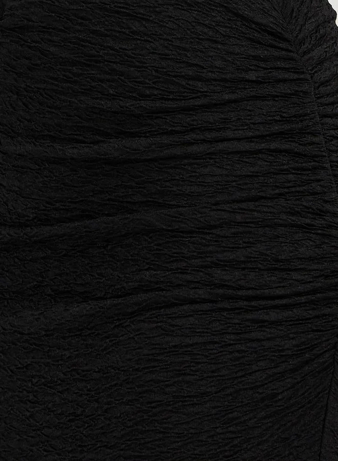 Styli Textured Knit Bodycon Maxi Skirt with Gathered Detail