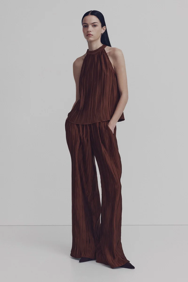 H&M Crinkled sleeveless top