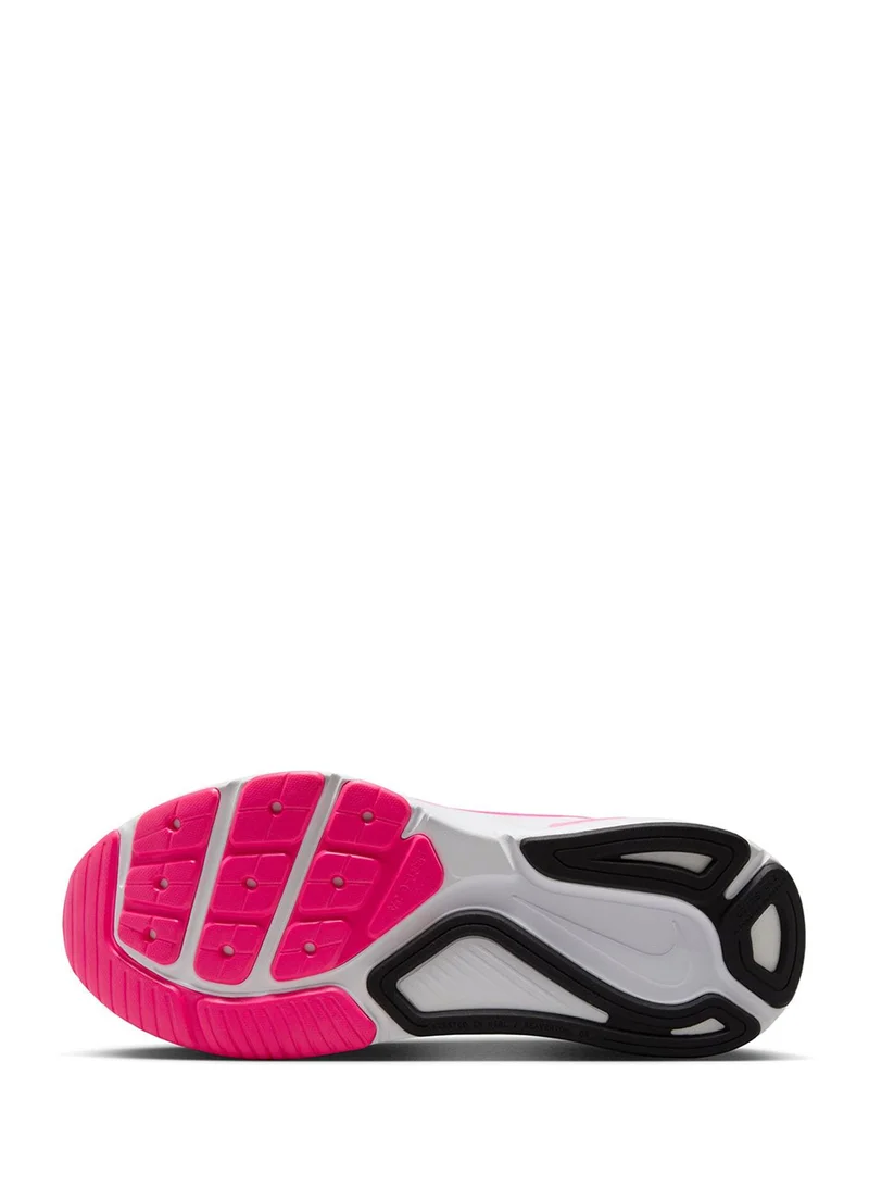 Nike Structure 26