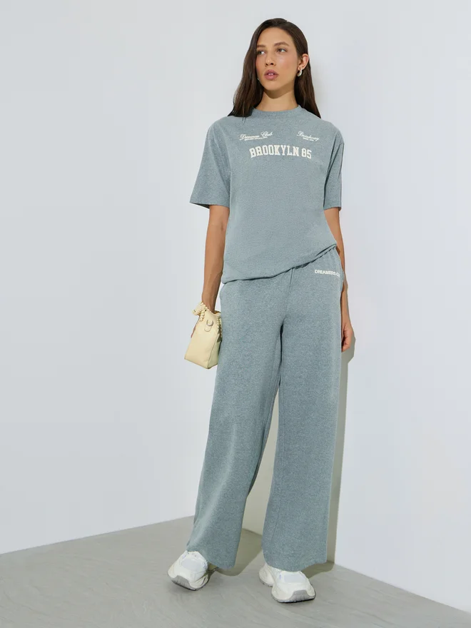 Styli Styli Green Puff Print Longline T-Shirt
