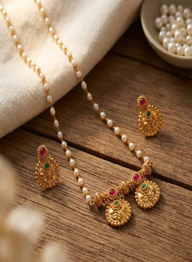 طقم عقد لؤلؤ تقليدي مطلي بالذهب من AAIKU بطول 30 بوصة | قلادة بسيطة بلمسة نهائية عتيقة غير لامعة مع أقراط متناسقة للنساء والفتيات، مجوهرات أنيقة - Image 5