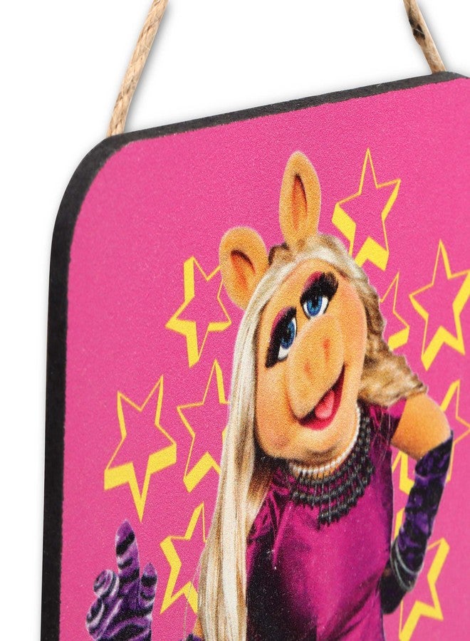 Open Road Brands Disney Muppets Miss Piggy Slay Sis Hanging Wood Wall Decor - Fun Miss Piggy Sign for Bedroom or Office - Image 4
