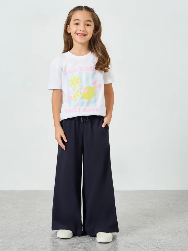 Styli Styli Girls Solid Wide Leg Joggers with Drawstring