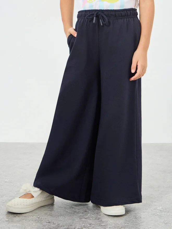 Styli Styli Girls Solid Wide Leg Joggers with Drawstring