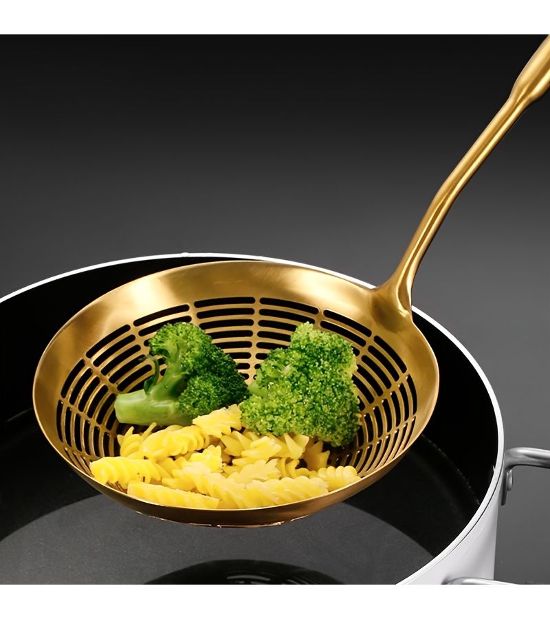Professional Grade Pear Shaped Teardrop Colander 304 Stainless Steel Large Strainer Heavy Duty Extended Handle Anti Scald Ergonomic Kitchen Tool For Cooking Draining Pasta Dumplings Home And Commercial Use - Image 4