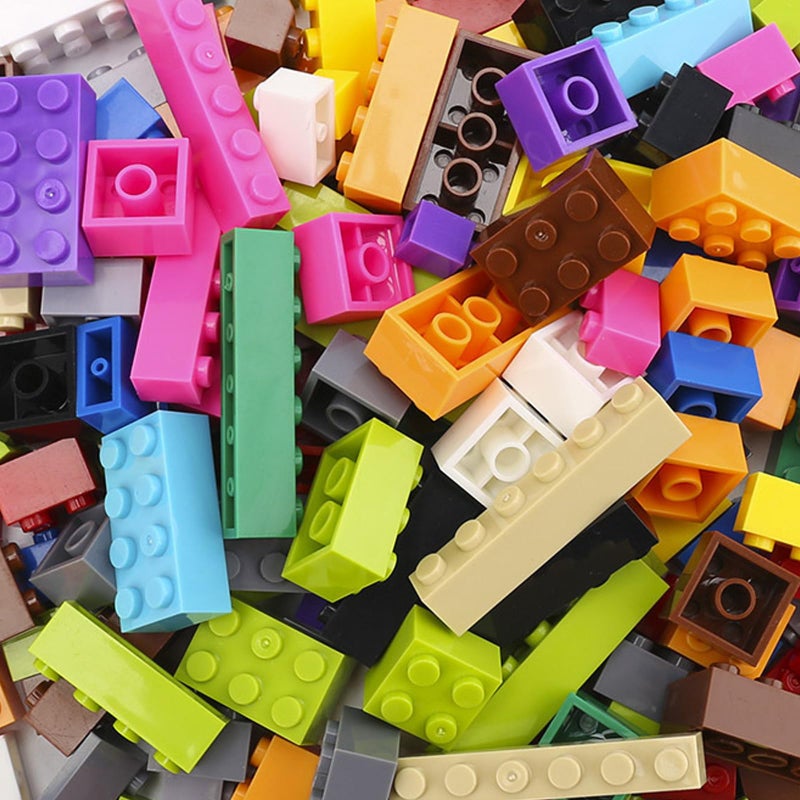 RWDTER 250 Pieces Bulk Building Bricks Compatible with Lego and All Brands 8 Sizes and A Variety of Colors to Mix and MatchRandom Color - Image 3
