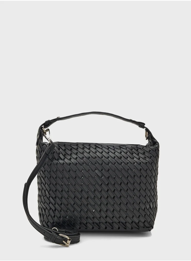 ايلا Weave Detail Shoulder Bag