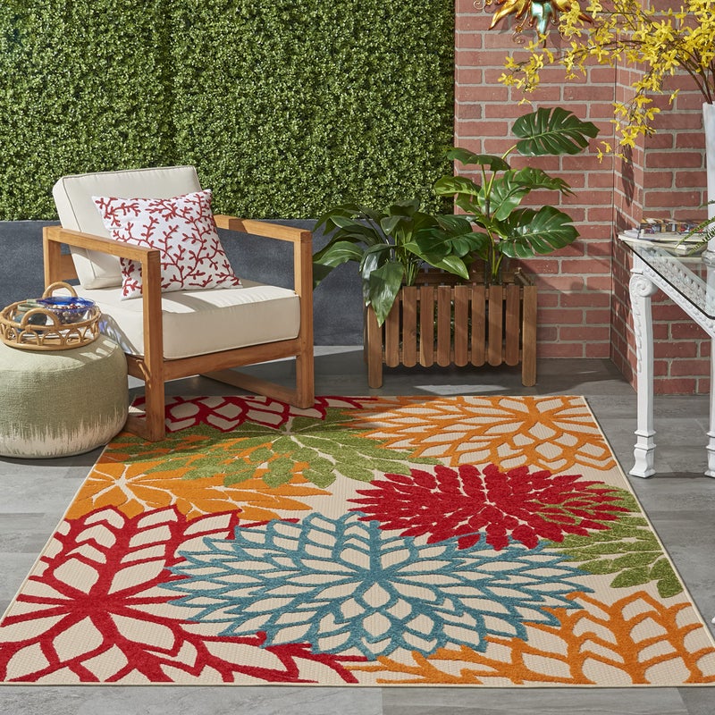 Nourison Aloha IndoorOutdoor Green 53 x 75 Area Rug Tropical Botanical Easy Clean Non Shedding Bed Room Living Room Dining Room Deck Backyard Patio 5x7