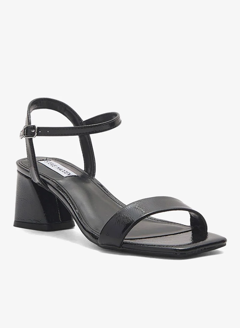 ستيف مادن صنادل بيردي بحزام الكاحل وكعب متوسط