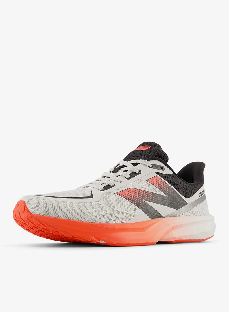 نيو بالانس فلاش