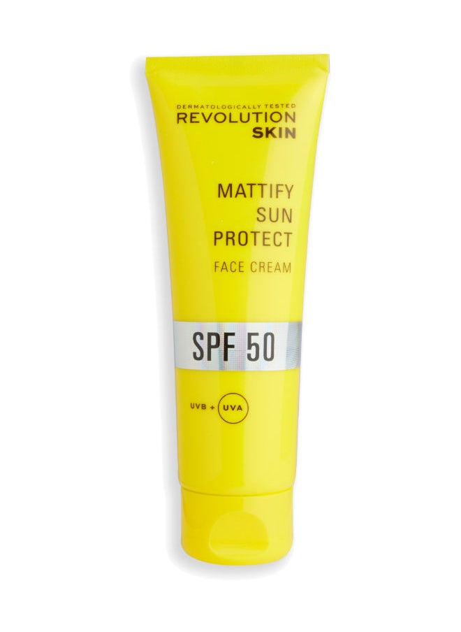 REVOLUTION - Revolution Skincare SPF 50 Matt Protect Sunscreen - Image 1