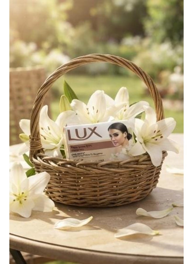 Lux Soap Lily White 4 bars , 660 g (packaging may vary) - Image 5