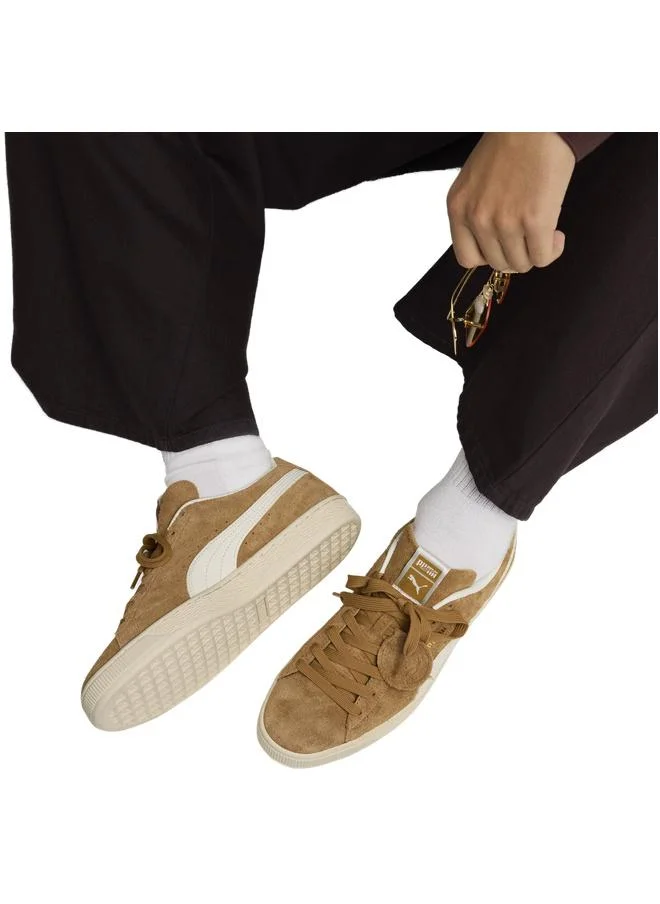Puma Honey Butter-PUMA White Suede Charles F. Stead V Sneakers Unisex for Men | Best Price UAE