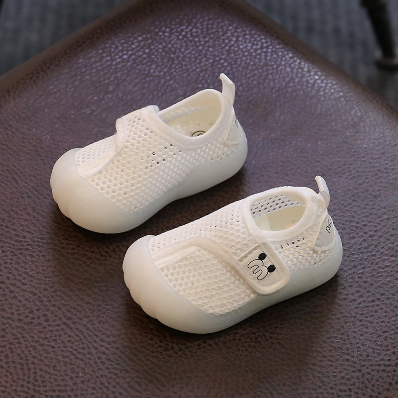 Mesh Sneakers Lightweight Flexible Sole Walking Shoes For Kids Indoor And Outdoor Activities - Image 1