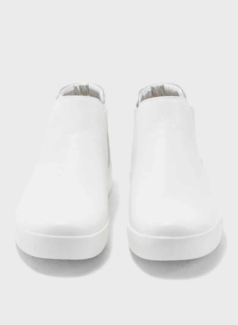 CALL IT SPRING Ladies High Top Lined Double Gore