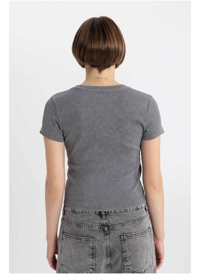 DeFacto - Woman Fitted Crew Neck Knitted Short Sleeve T-Shirt - Image 1