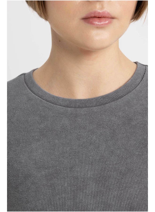 DeFacto - Woman Fitted Crew Neck Knitted Short Sleeve T-Shirt - Image 1