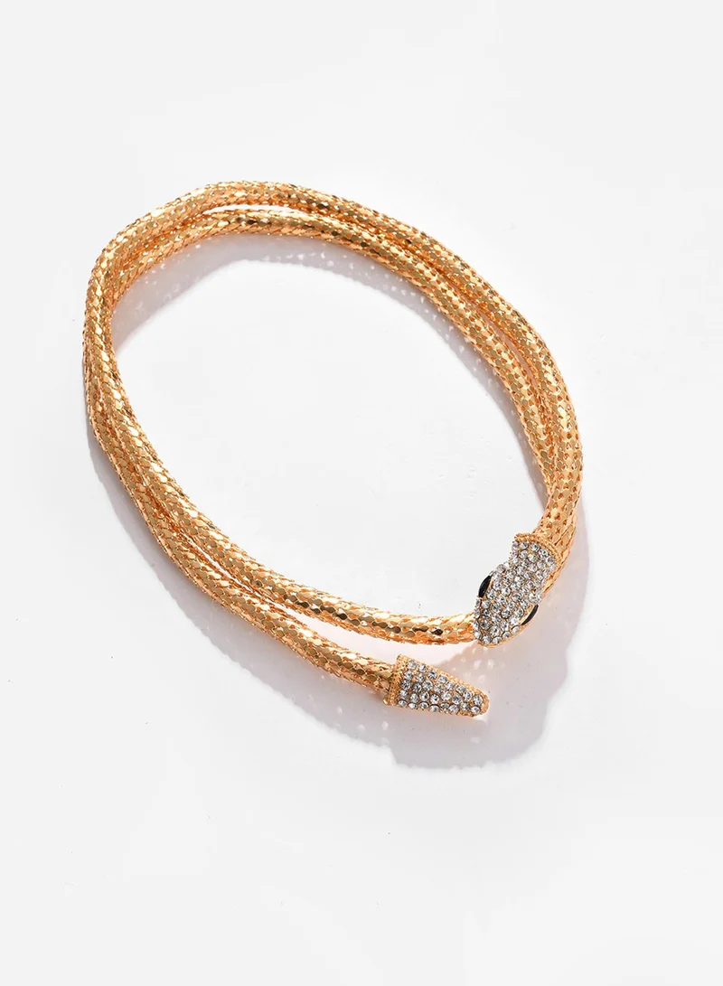 سوهي قلادة عصرية بيضاء من المجوهرات الاصطناعية