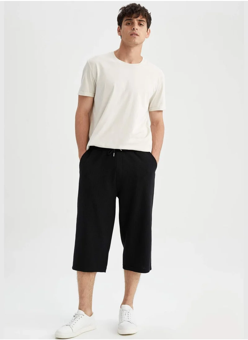 ديفاكتو Man Regular Fit Bottom Roller